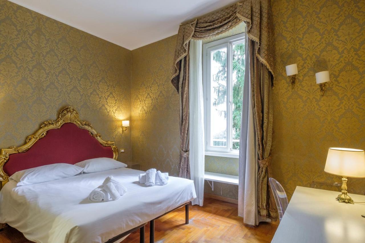 Domus Colosseo Hotel Roma Esterno foto