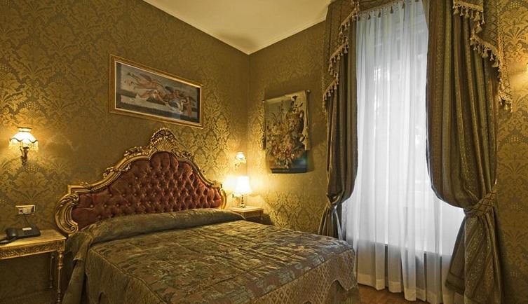Domus Colosseo Hotel Roma Camera foto